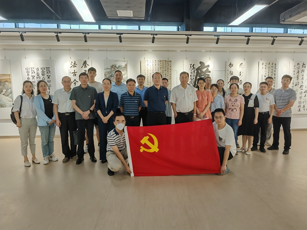 tapplay、市粮食和物资储备局联合开展“弘扬清风正气、传承廉洁文化”书法美术作品展参观活动